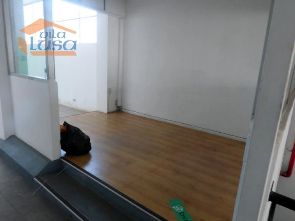 Negócio para Arrendamento em Cedofeita, Santo Ildefonso, Sé, Miragaia, São Nicolau e Vitória Foto 8