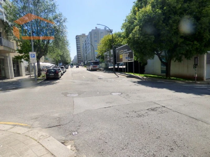 Negócio para Arrendamento em Cedofeita, Santo Ildefonso, Sé, Miragaia, São Nicolau e Vitória Foto 5