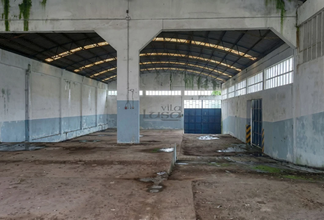 Armazém para Venda em Santa Maria de Lamas Foto 8