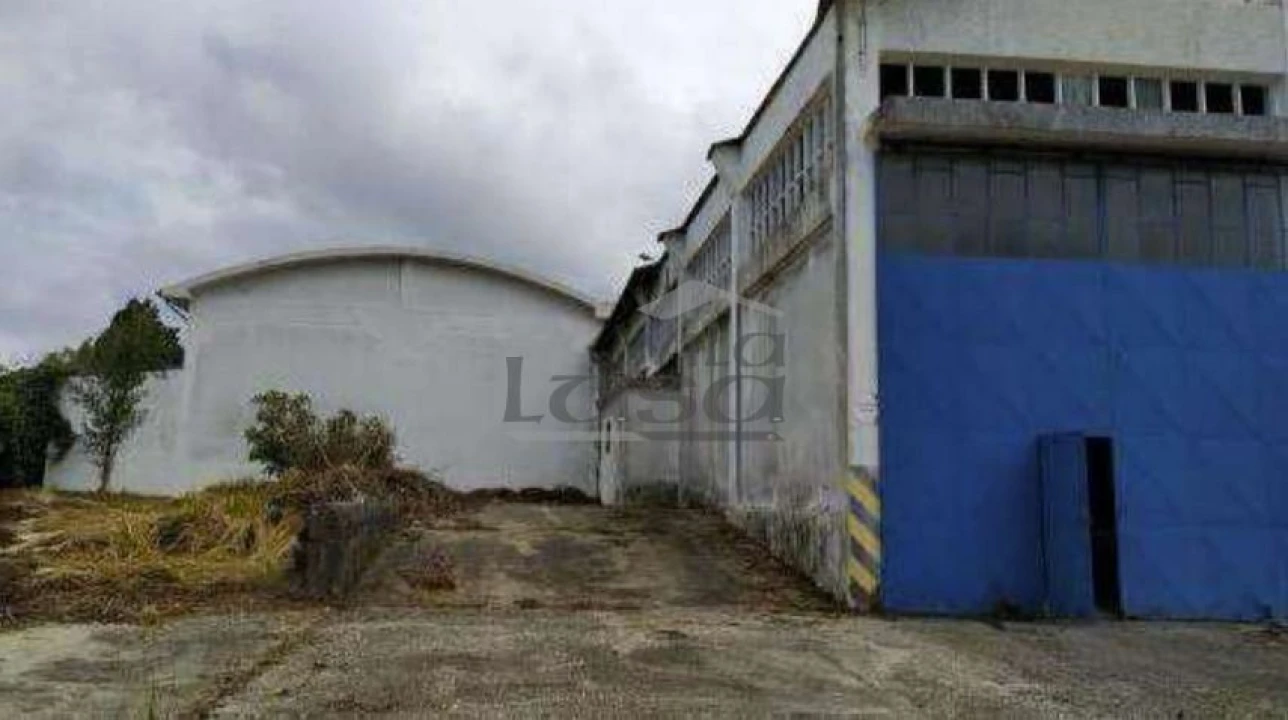 Armazém para Venda em Santa Maria de Lamas Foto 10