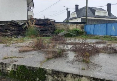 Armazém para Venda em Santa Maria de Lamas