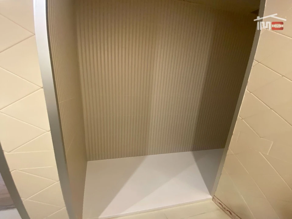 Apartamento T2 para Arrendamento em Corroios Foto 12