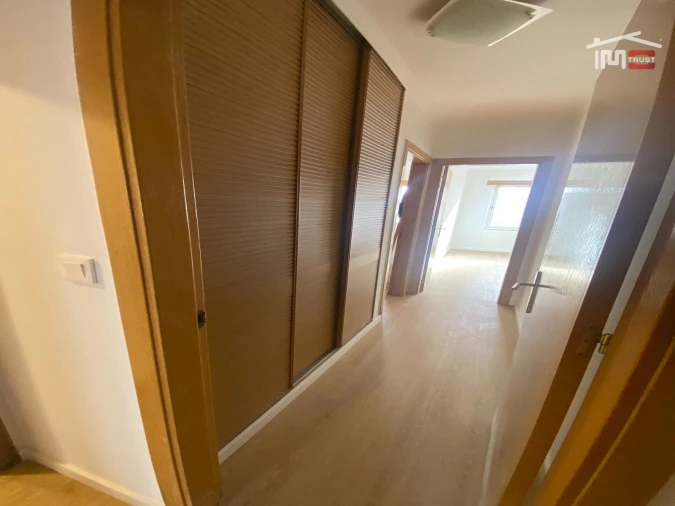 Apartamento T2 para Arrendamento em Corroios Foto 15