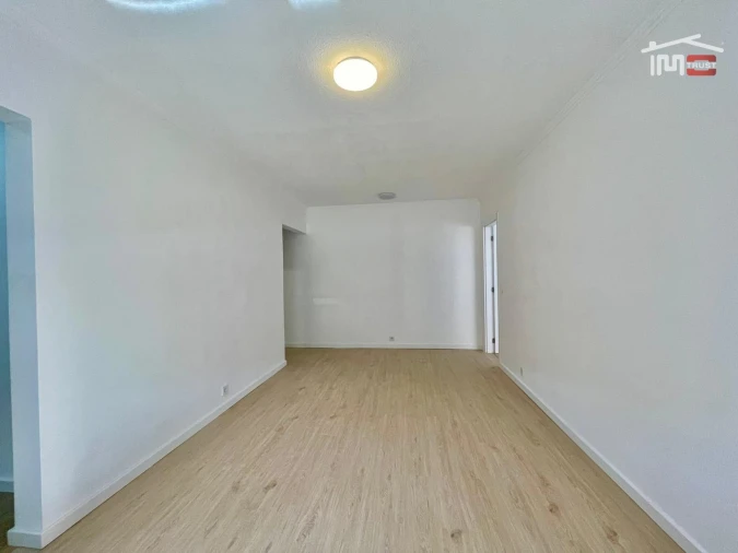 Apartamento T1 para Venda em Barreiro e Lavradio Foto 10