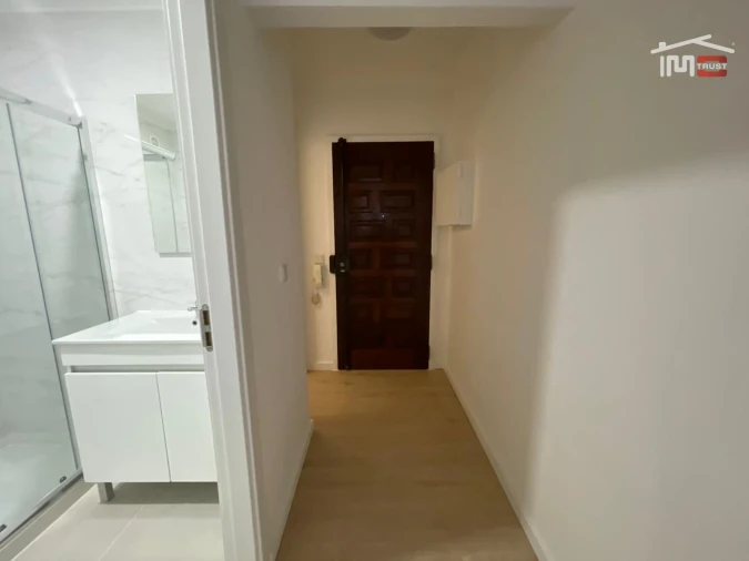 Apartamento T1 para Venda em Barreiro e Lavradio Foto 19