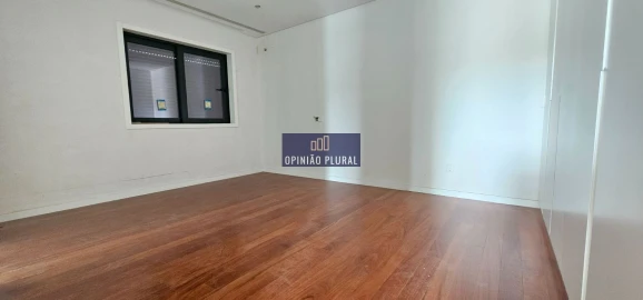 Moradia T3 para Venda em Gondomar (São Cosme), Valbom e Jovim