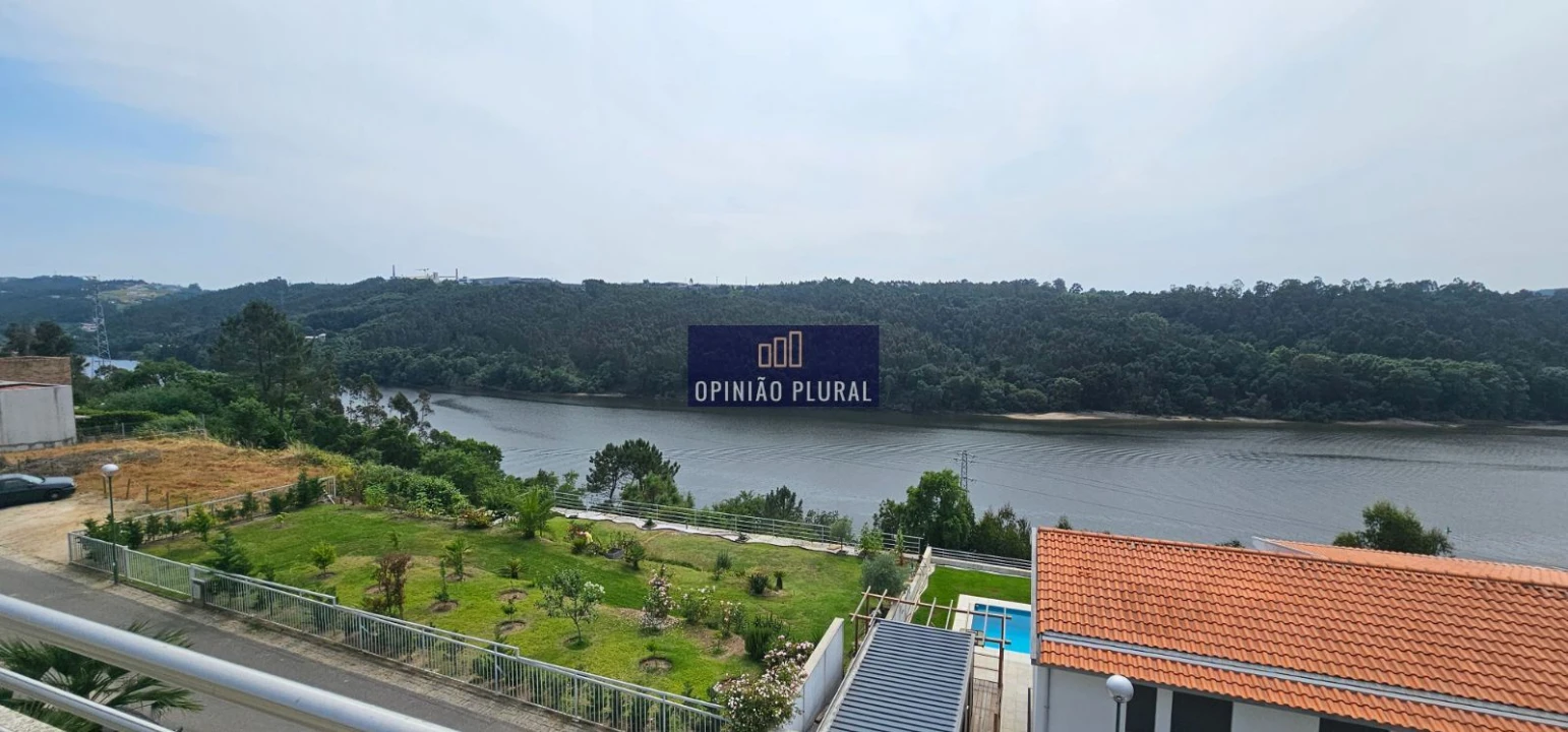 Moradia T3 para Venda em Gondomar (São Cosme), Valbom e Jovim Foto 28