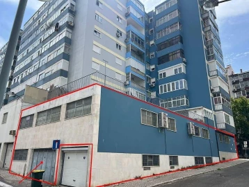 Loja para Venda em Alvalade