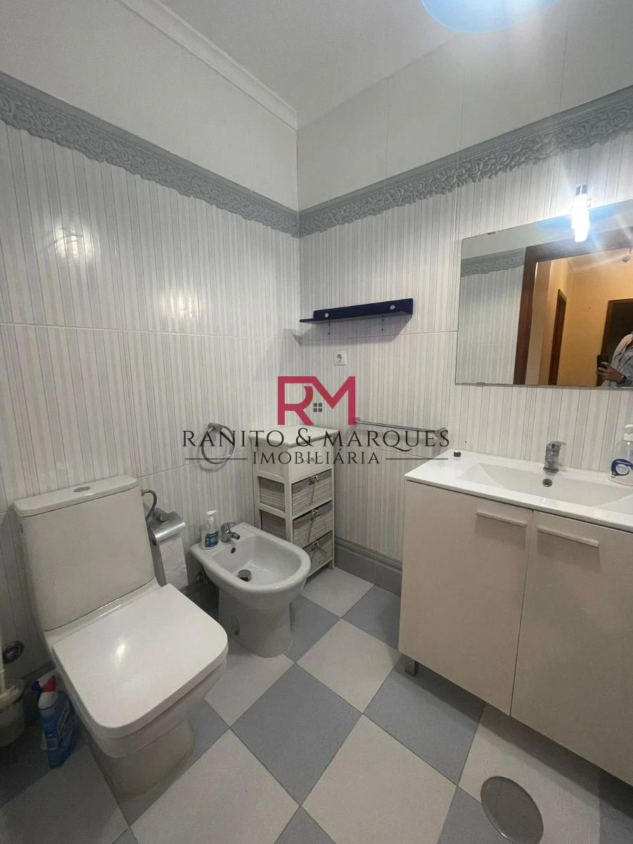 Apartamento T1 para Arrendamento em Canidelo Foto 8
