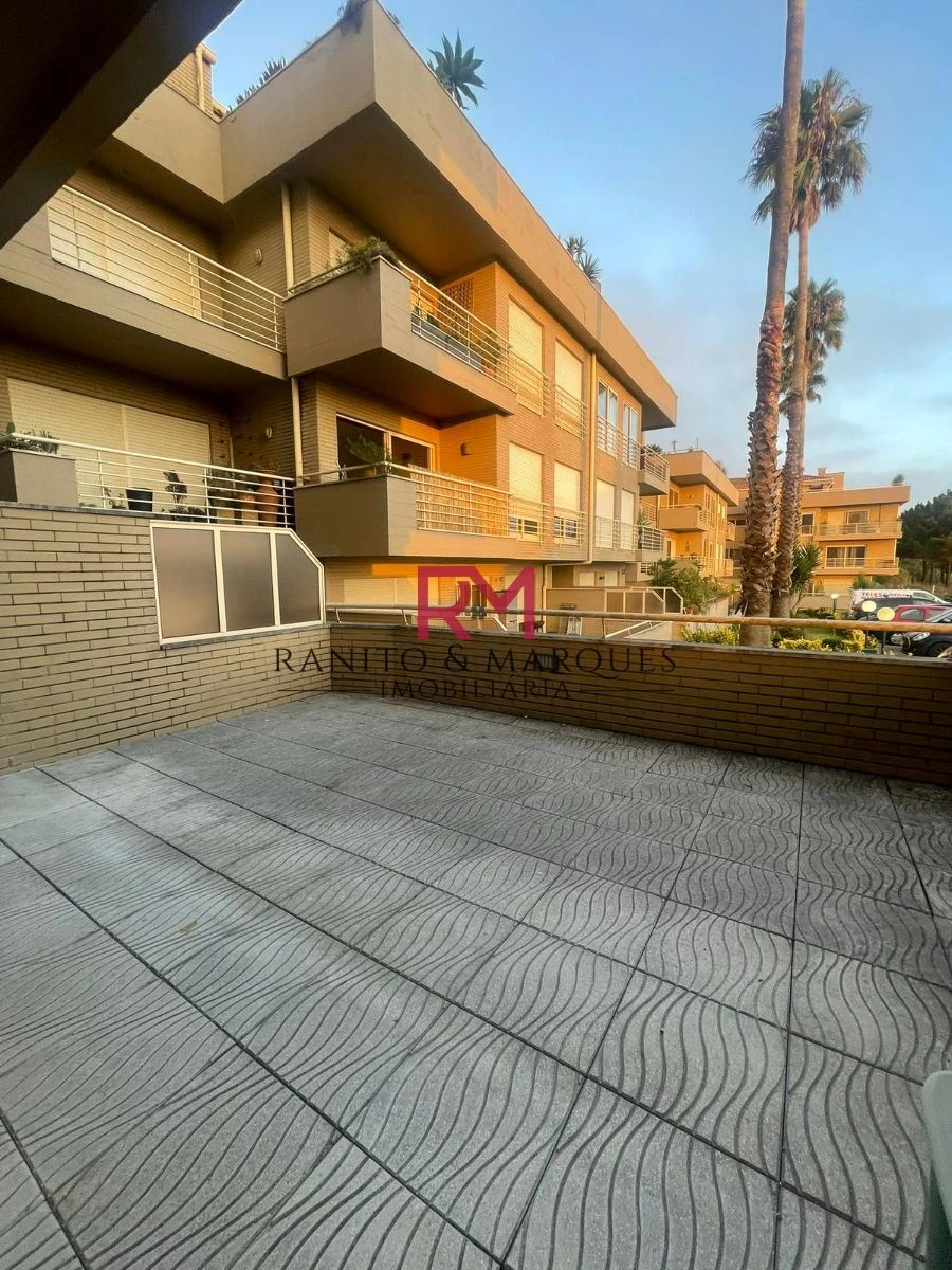 Apartamento T1 para Arrendamento em Canidelo Foto 11