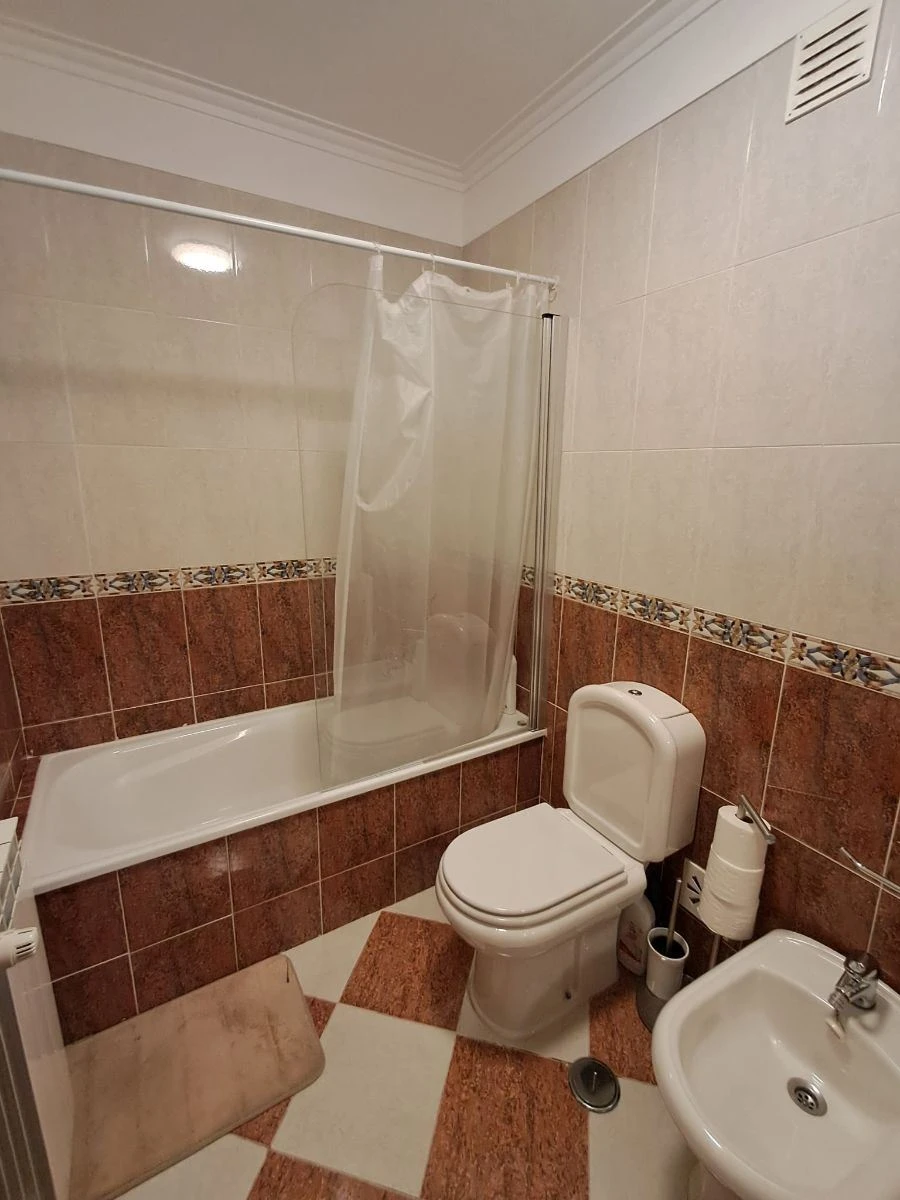 Apartamento T2 para Venda em Algueirão-Mem Martins Foto 12
