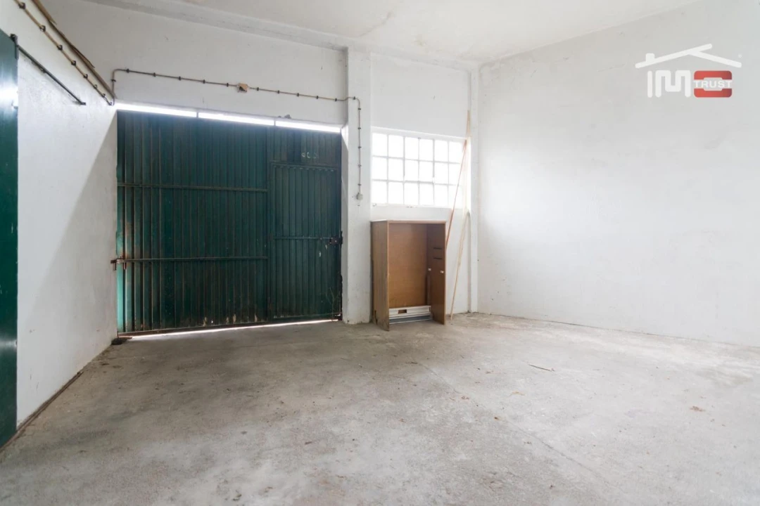 Armazém para Venda em Mira de Aire Foto 17