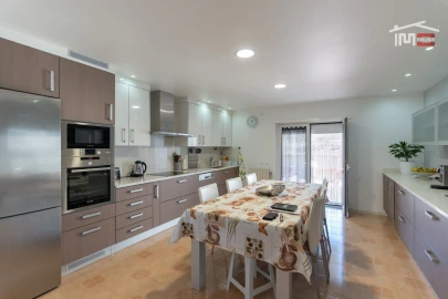 Prédio para Venda em Fatima