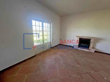 Moradia T4 para Venda em Borba (Matriz)