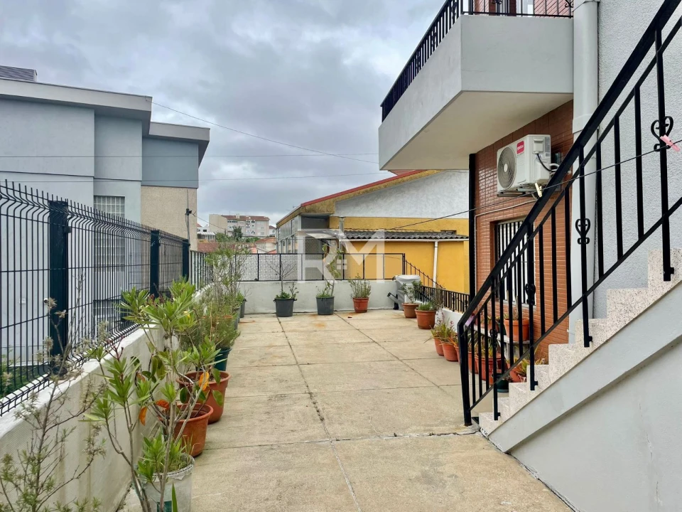 Apartamento T4 para Arrendamento em Ermesinde Foto 20