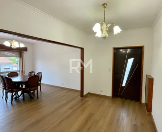 Apartamento T4 para Arrendamento em Ermesinde