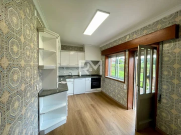 Apartamento T4 para Arrendamento em Ermesinde