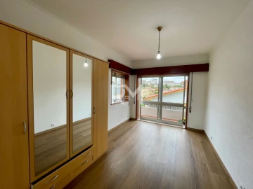 Apartamento T4 para Arrendamento em Ermesinde