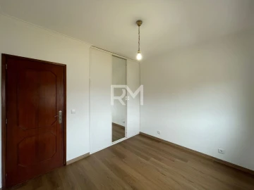 Apartamento T4 para Arrendamento em Ermesinde