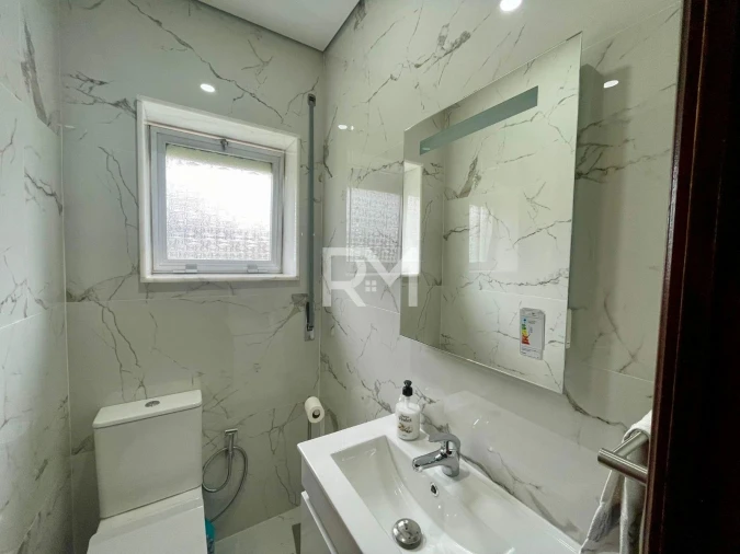 Apartamento T4 para Arrendamento em Ermesinde Foto 9