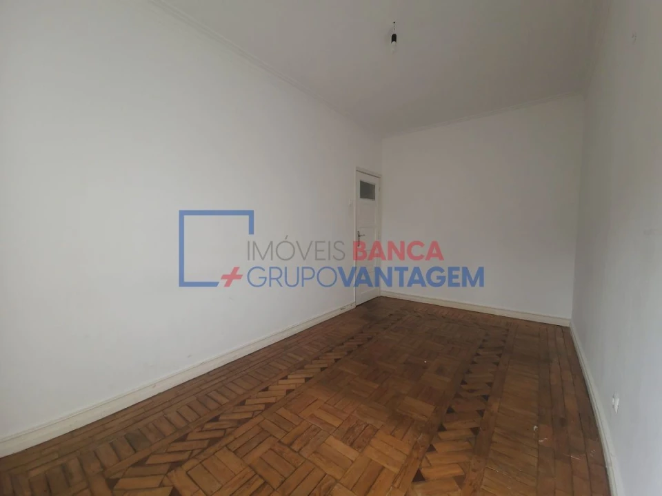 Apartamento T2 para Venda em Queluz e Belas Foto 7