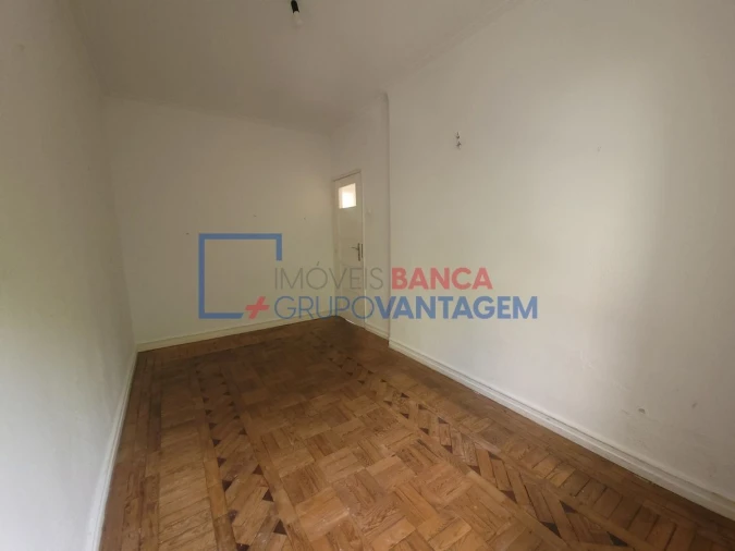 Apartamento T2 para Venda em Queluz e Belas Foto 13