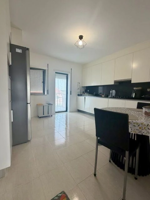 Apartamento T3 para Venda em Santa Maria, São Pedro e Matacães