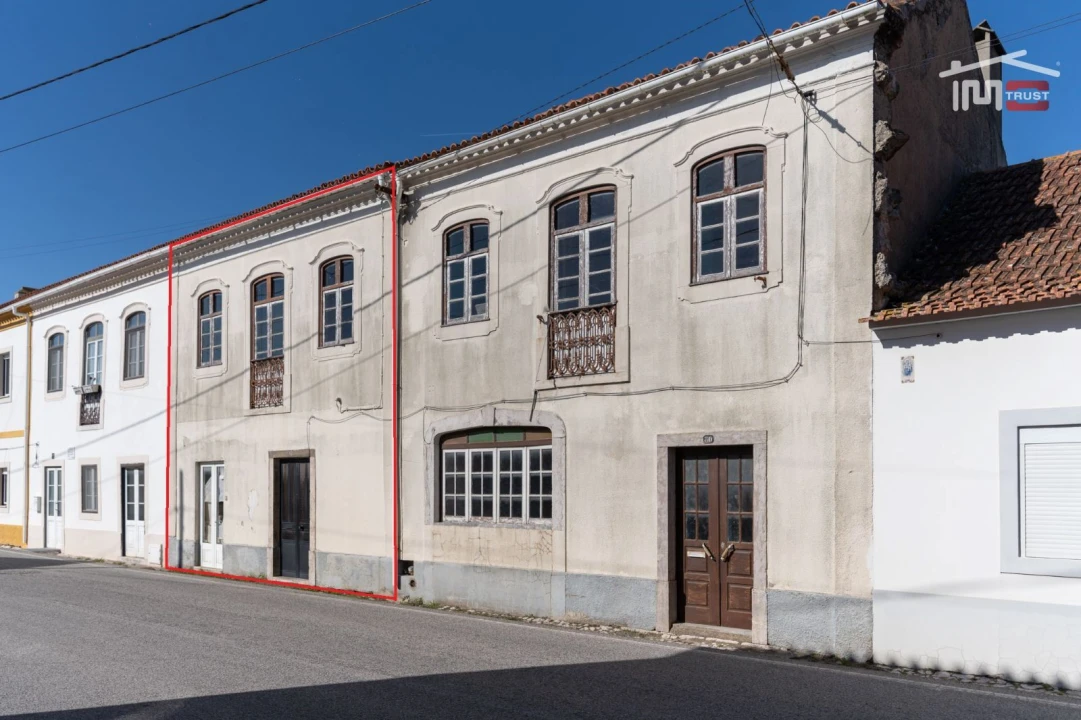 Moradia T3 para Venda em Alburitel Foto 1