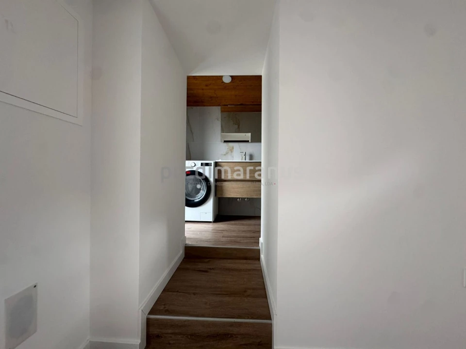 Moradia T2 para Venda em Bustelo, Carneiro e Carvalho de Rei Foto 9