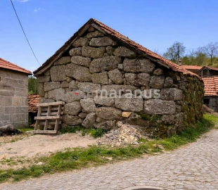 Moradia T2 para Venda em Bustelo, Carneiro e Carvalho de Rei