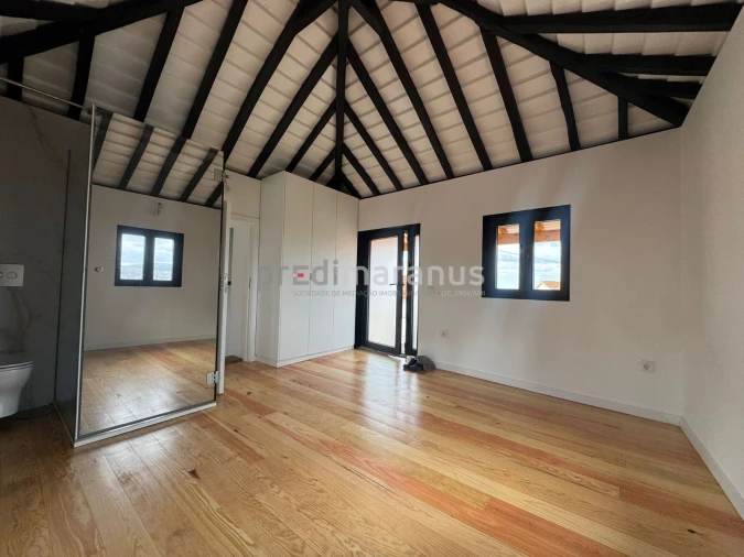 Moradia T2 para Venda em Bustelo, Carneiro e Carvalho de Rei Foto 16