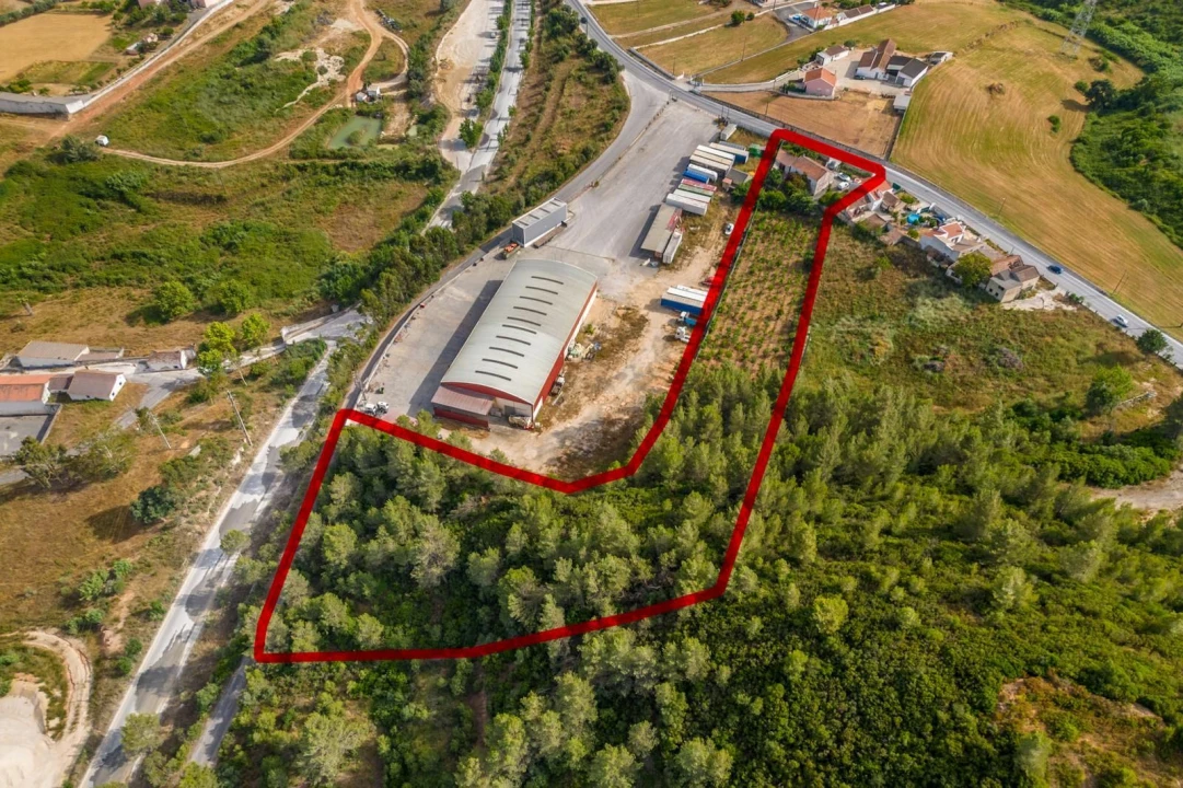 Terreno Misto para Venda em Alenquer (Santo Estêvão e Triana) Foto 1