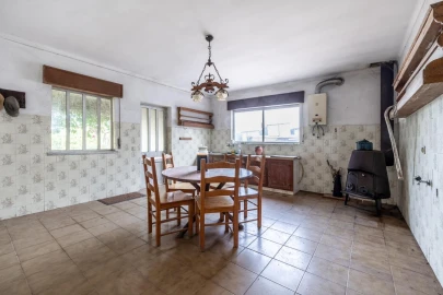 Terreno Misto para Venda em Alenquer (Santo Estêvão e Triana)