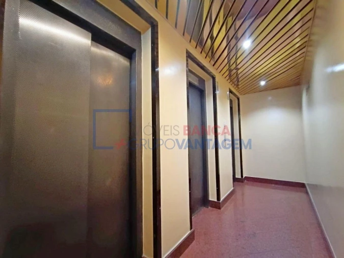 Escritório para Venda em Santa Maria Maior Foto 18