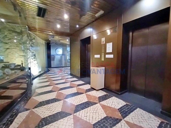 Escritório para Venda em Santa Maria Maior Foto 22