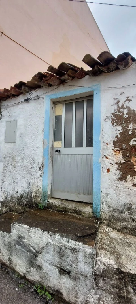 Moradia T2 para Venda em Alguber