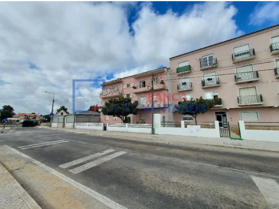 Apartamento T3 para Venda em Pinhal Novo Foto 2