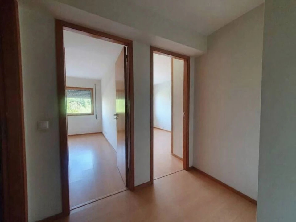 Apartamento T3 para Venda em Moreira Foto 14