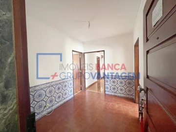 Apartamento T3 para Venda em Carregado e Cadafais