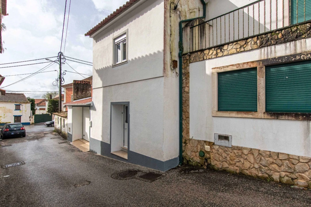 Moradia T2 para Venda em Ventosa Foto 4