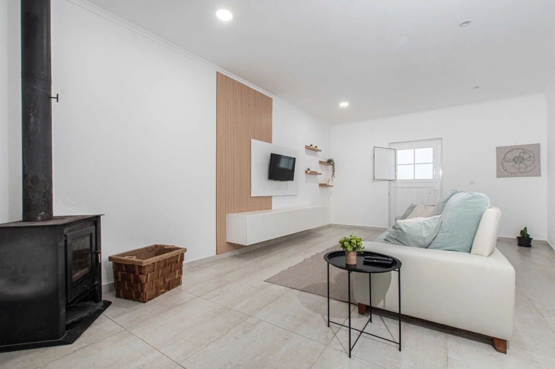 Moradia T2 para Venda em Ventosa Foto 16