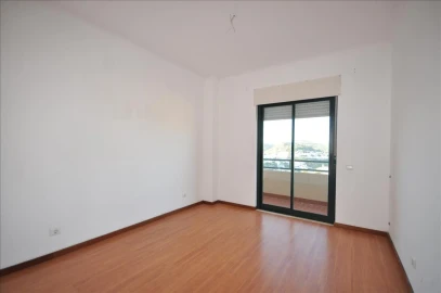 Apartamento T3 para Venda em Alenquer (Santo Estêvão e Triana)