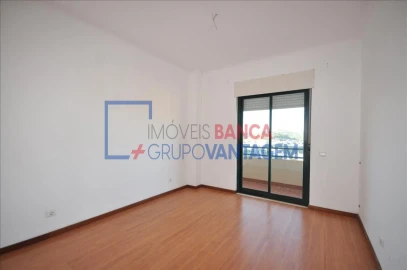 Apartamento T3 para Venda em Alenquer (Santo Estêvão e Triana)