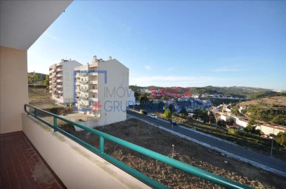 Apartamento T3 para Venda em Alenquer (Santo Estêvão e Triana)