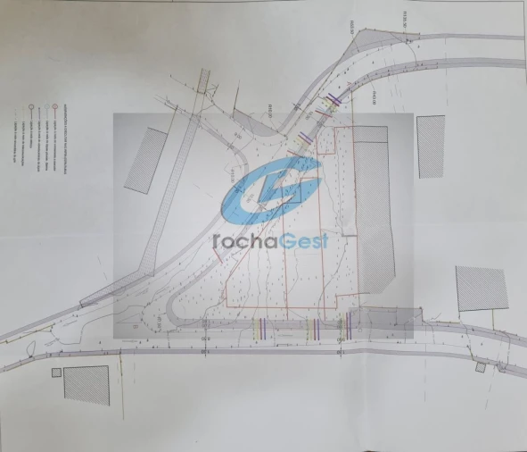 Terreno Comércio / Armazém para Venda em Serzedo e Perosinho Foto 15