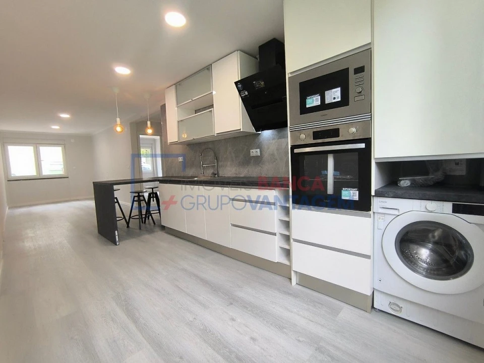 Apartamento T2 para Venda em Benfica Foto 15