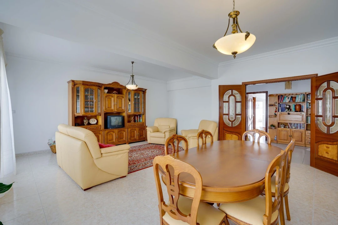 Apartamento T3 para Venda em Samora Correia Foto 6