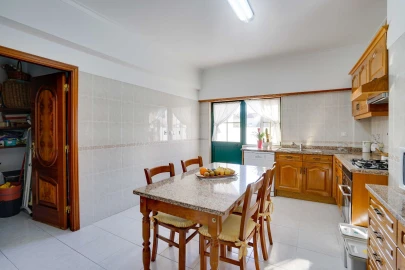 Apartamento T3 para Venda em Samora Correia