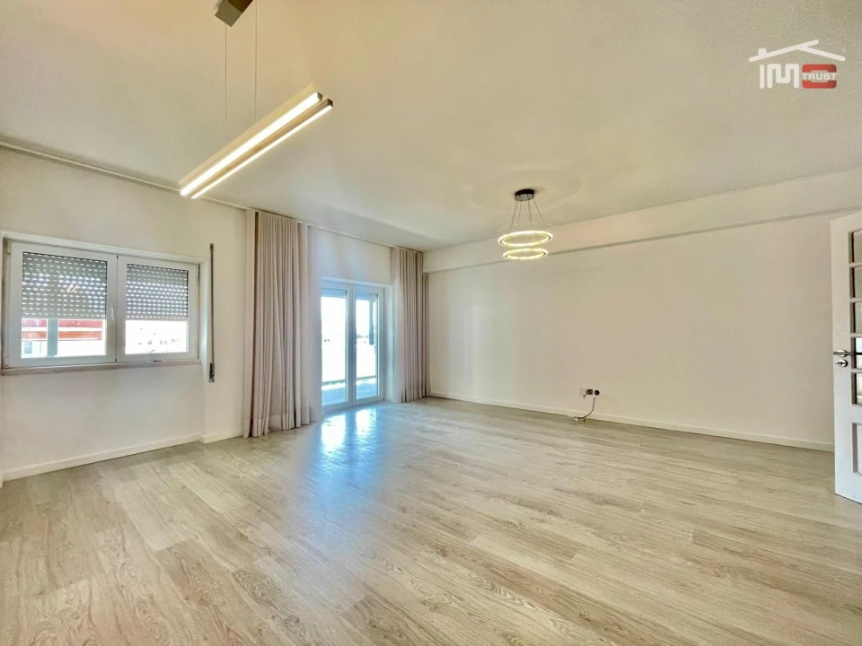 Apartamento T3 para Arrendamento em Montijo e Afonsoeiro Foto 1