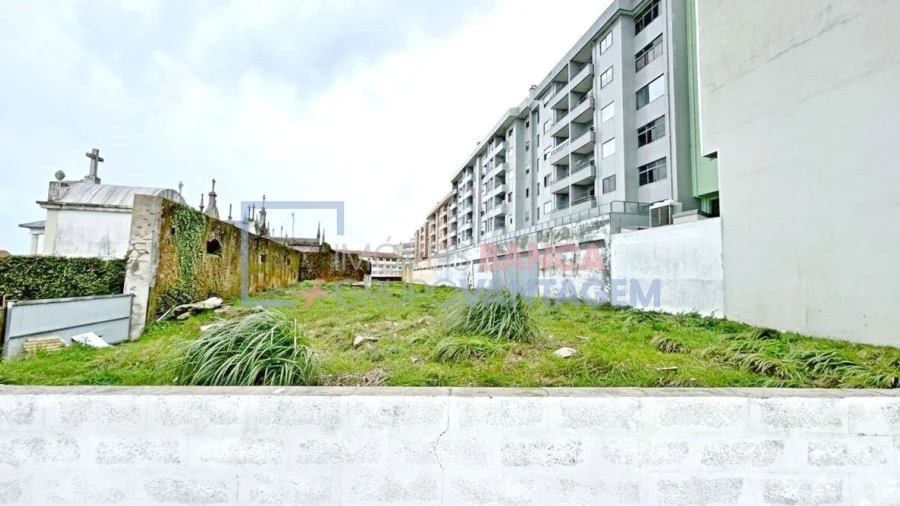 Terreno P/ Prédio para Venda em Ovar, São João, Arada e São Vicente de Pereira Jusã